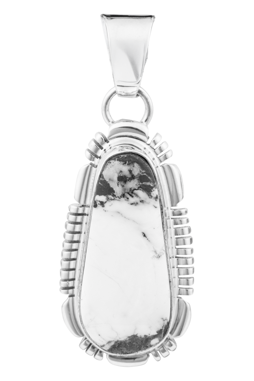 NAVAJO R刻印 シルバー925 ホワイトバッファロー ストーン ペンダント Sterling Silver White Buffalo Stone Pendant | Pinto Ranch