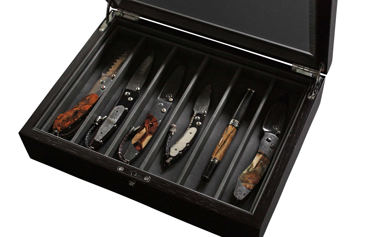 William Henry Collectors Deluxe Display Case