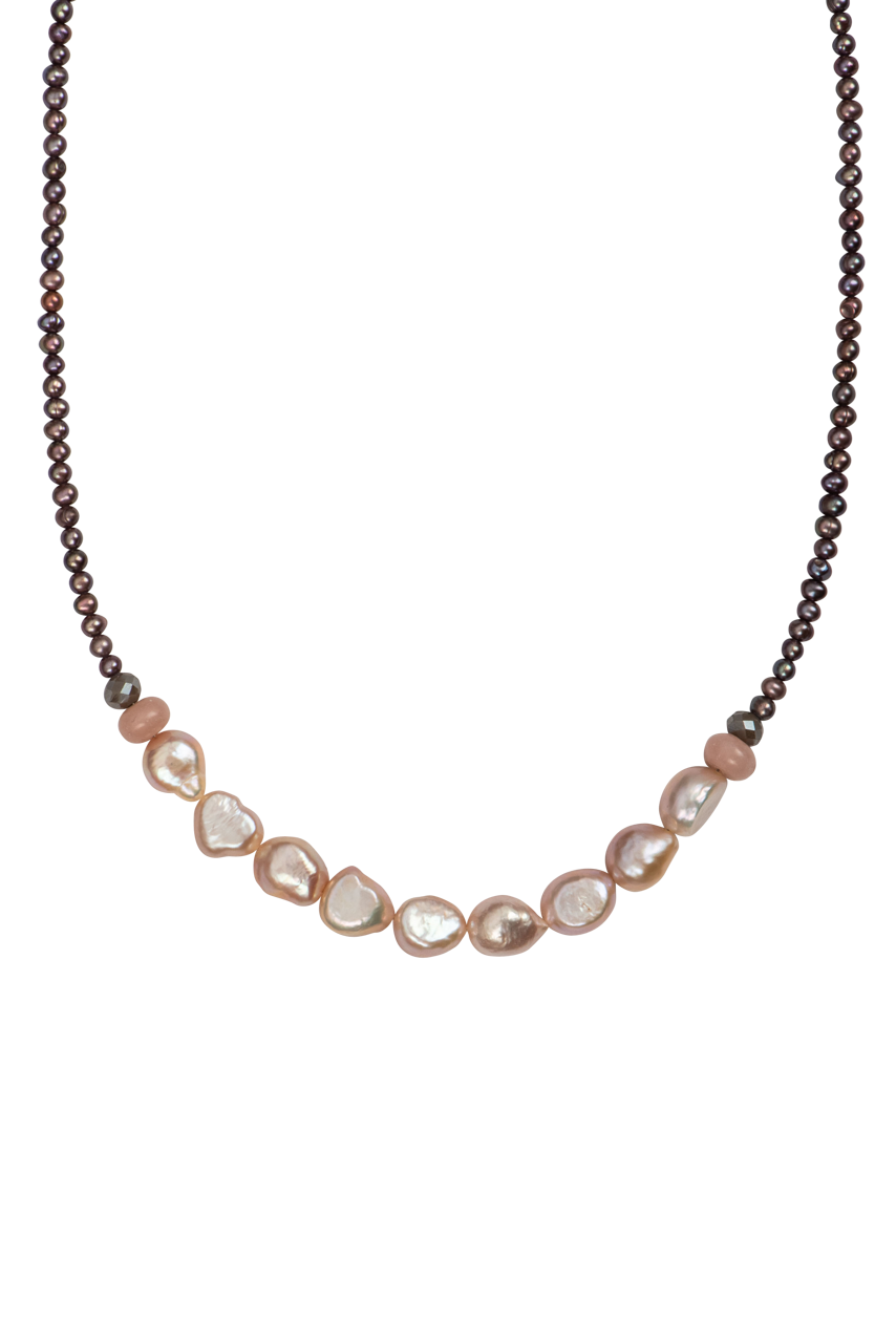 Ann Vlach Short Peacock Pearl Necklace