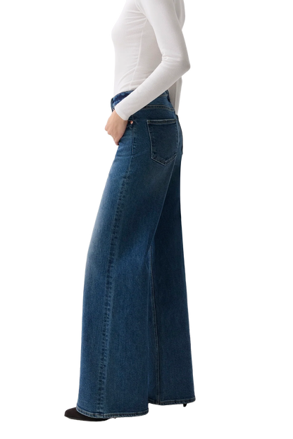 Pistola Vivian Mid-Rise Wide Leg Jeans