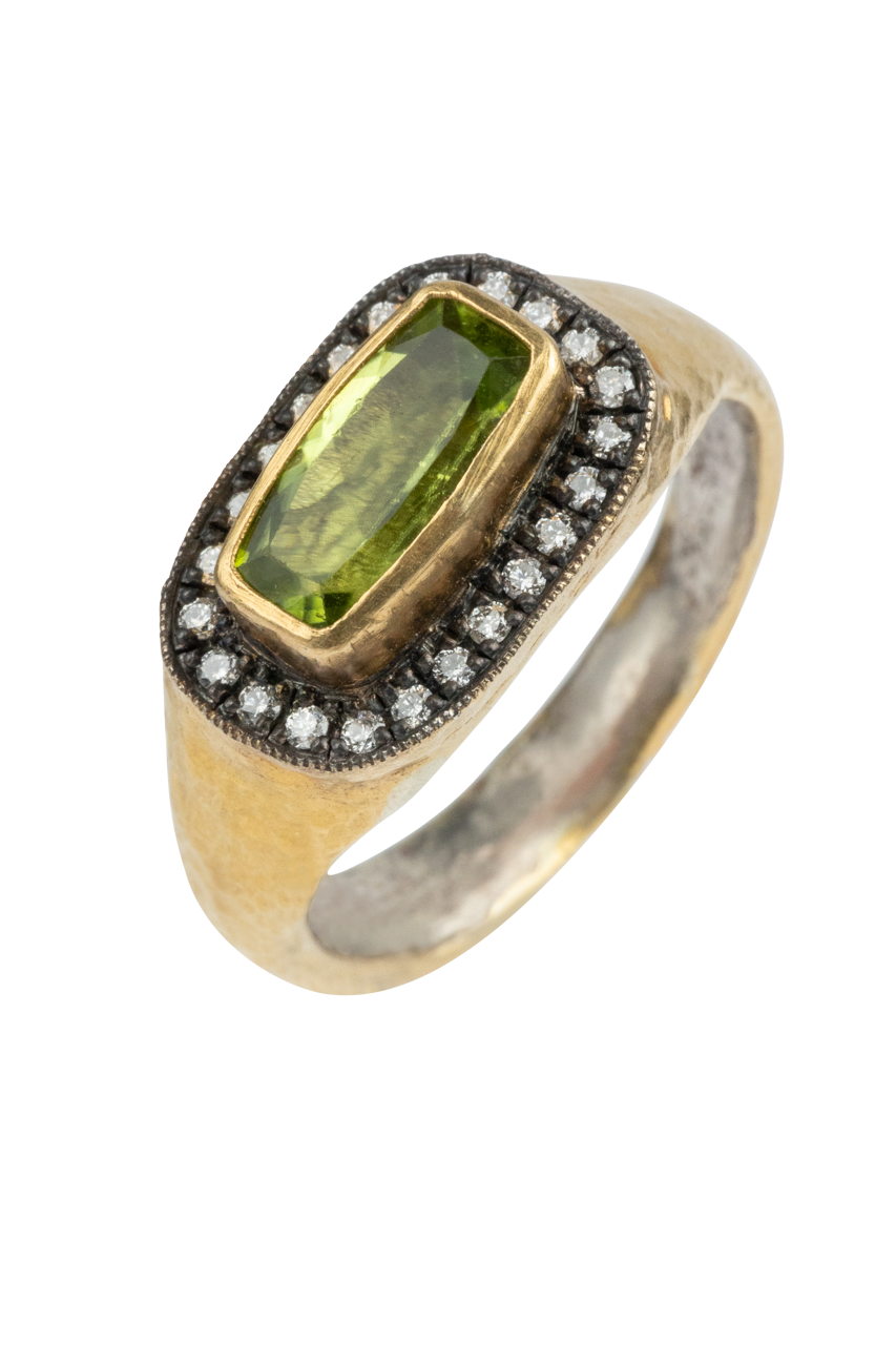 Round Peridot & Diamond Ring