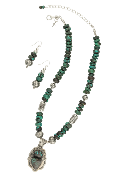 Sweet Tea Jewelry D. Johnson Turquoise Necklace Set